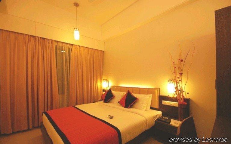 Hotel Sadanand Regency Pimpri-Chinchwad Eksteriør bilde