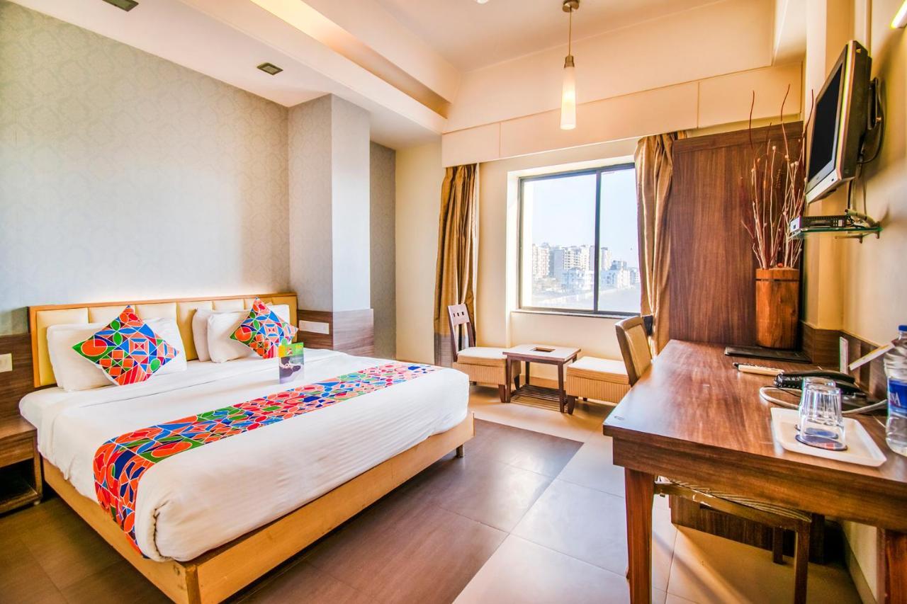 Hotel Sadanand Regency Pimpri-Chinchwad Eksteriør bilde