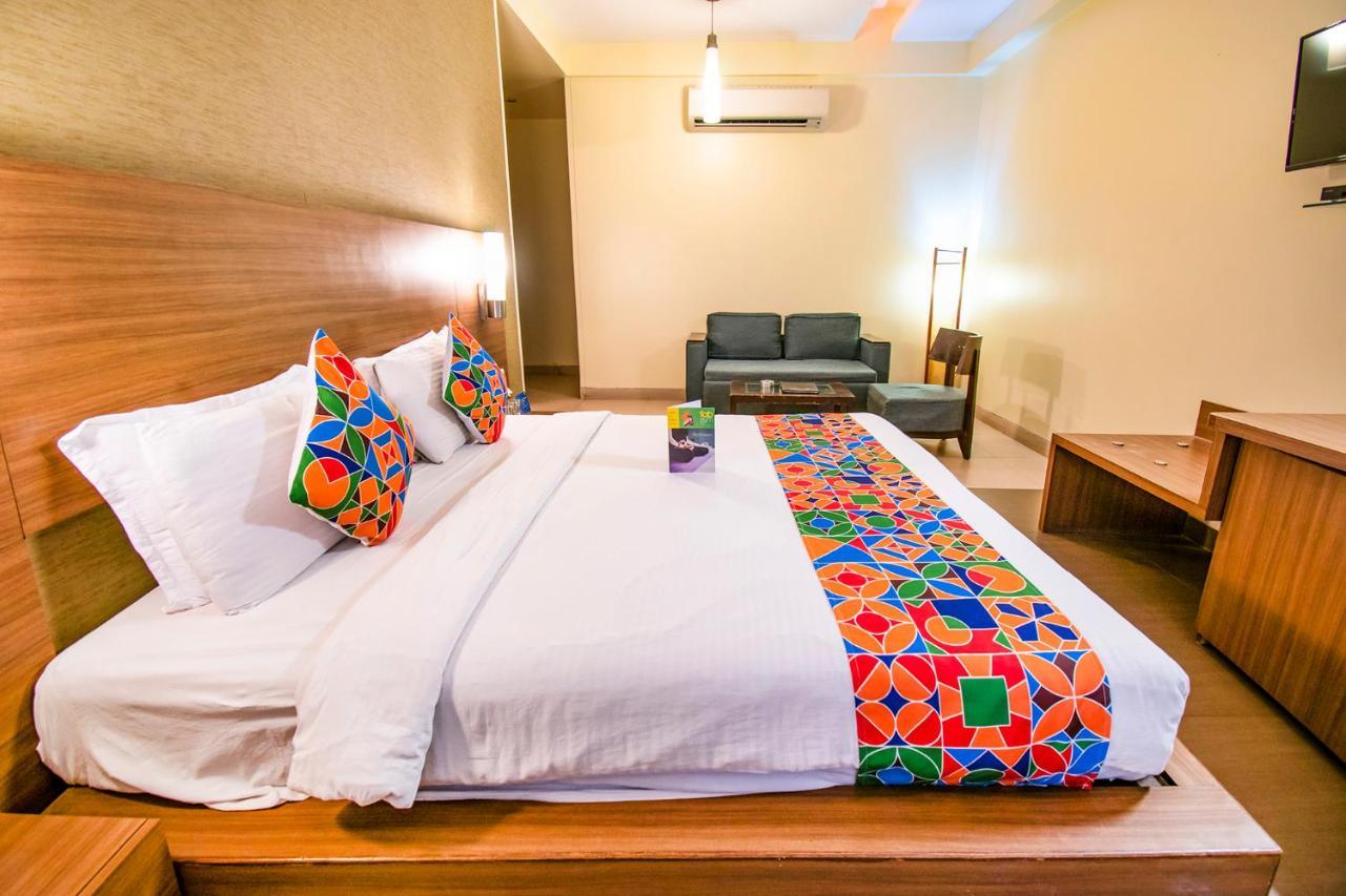 Hotel Sadanand Regency Pimpri-Chinchwad Eksteriør bilde